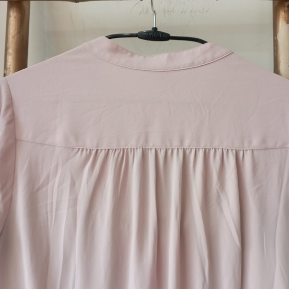 BCBG MaxAzria Blush Pink Top - Picture 14 of 15